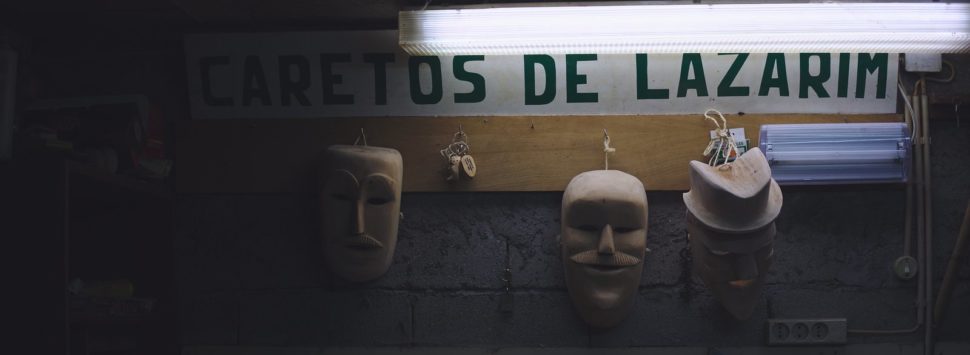 Lazarim e as máscaras de amieiro